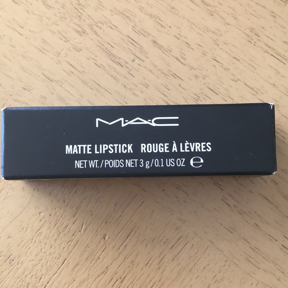 MAC Matte Lipstick - Picture 1 of 5